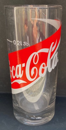 309063-1 € 3,00 coca cola glas rood wit D6 H 13 cm.jpeg